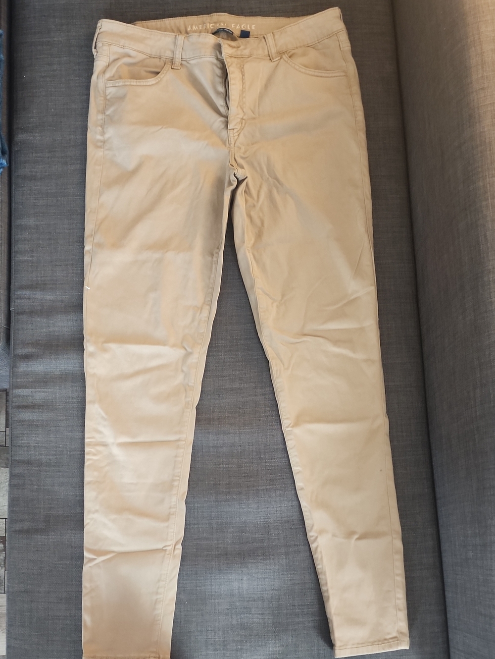 American Eagle Outfitters Women’s Slim Pants in Beige